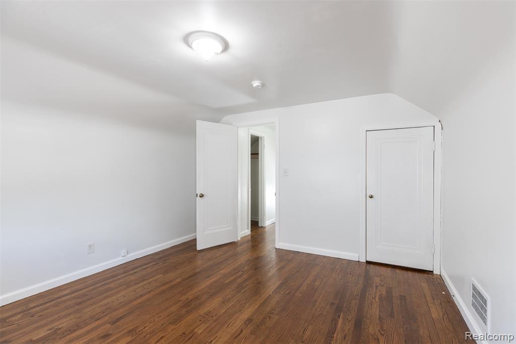 613 Riverbank Street, Lincoln Park, MI 48146 — Photo 16