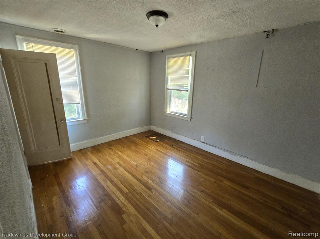 5074 DEVONSHIRE Road, Detroit, MI 48224 — Photo 20
