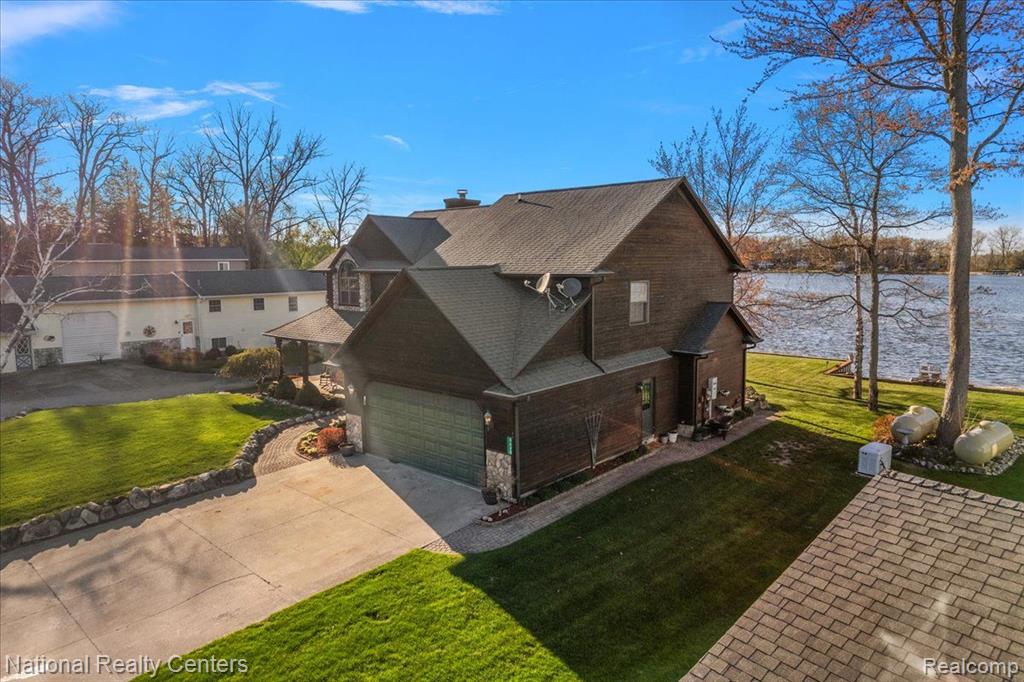 8648 LYNWOOD Lane, Mecosta, MI 49332 — Photo 16