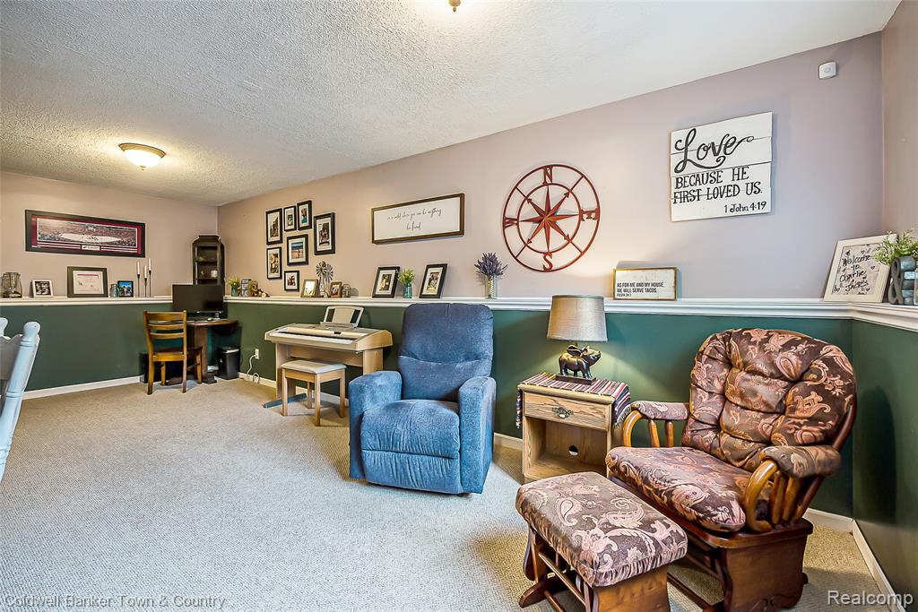411 Springwell Lane, Howell, MI 48843 — Photo 17