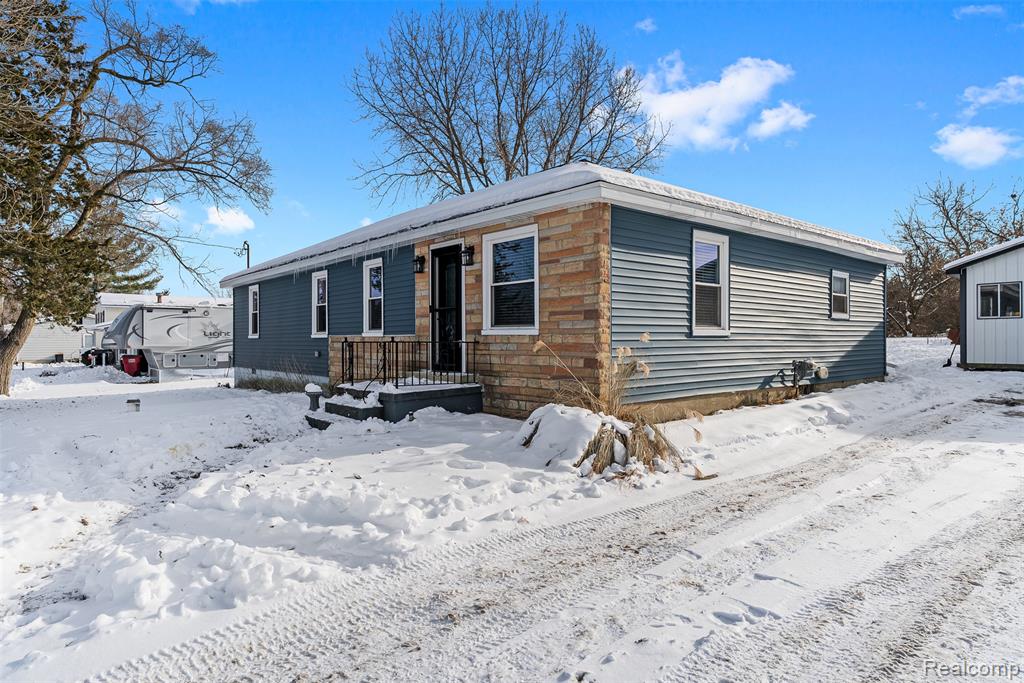 1268 E Dodge Road, Mount Morris, MI 48458 — Photo 11