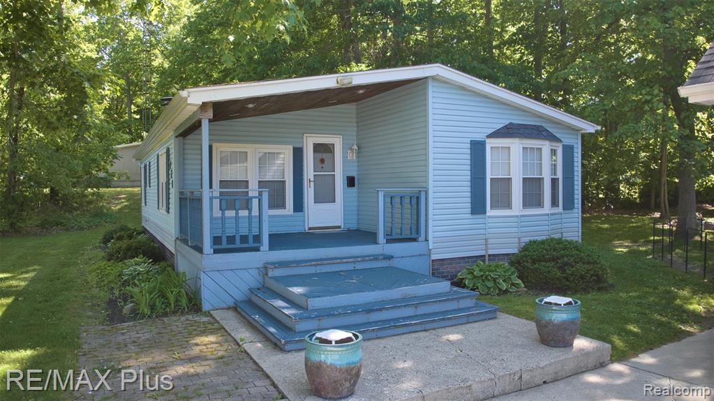 1926 New Rochelle Drive, Lapeer, MI 48446 — Photo 6