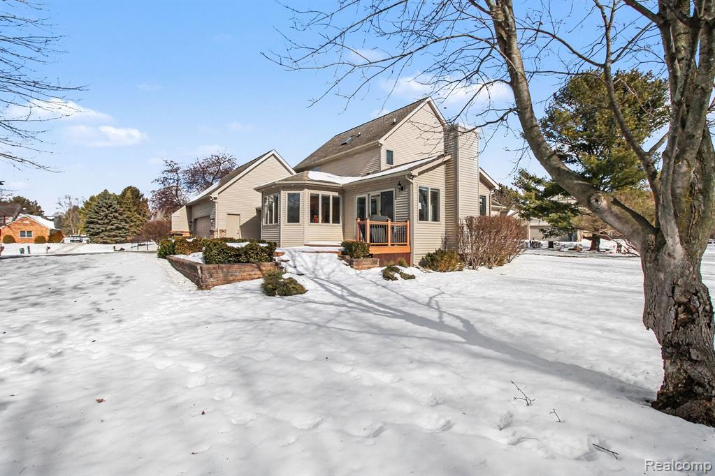 8620 Southridge Drive, Howell, MI 48843 — Photo 44