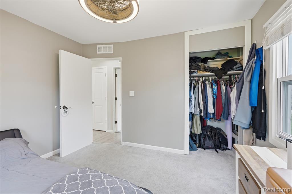 2937 E Walton Blvd, Auburn Hills, MI 48326 — Photo 15
