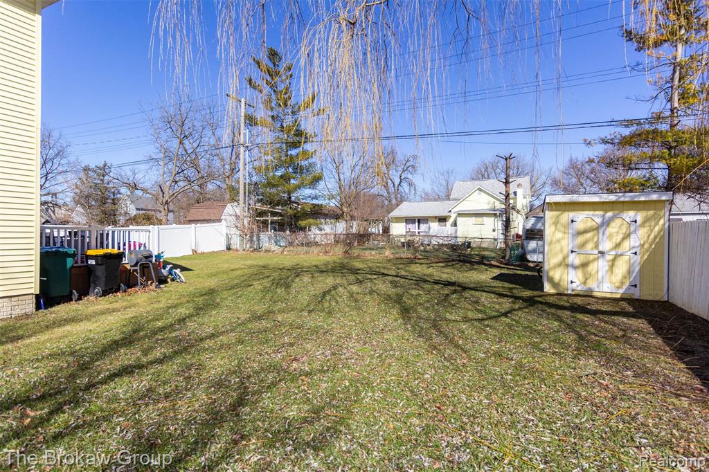 538 S Elm Street, Lapeer, MI 48446 — Photo 37
