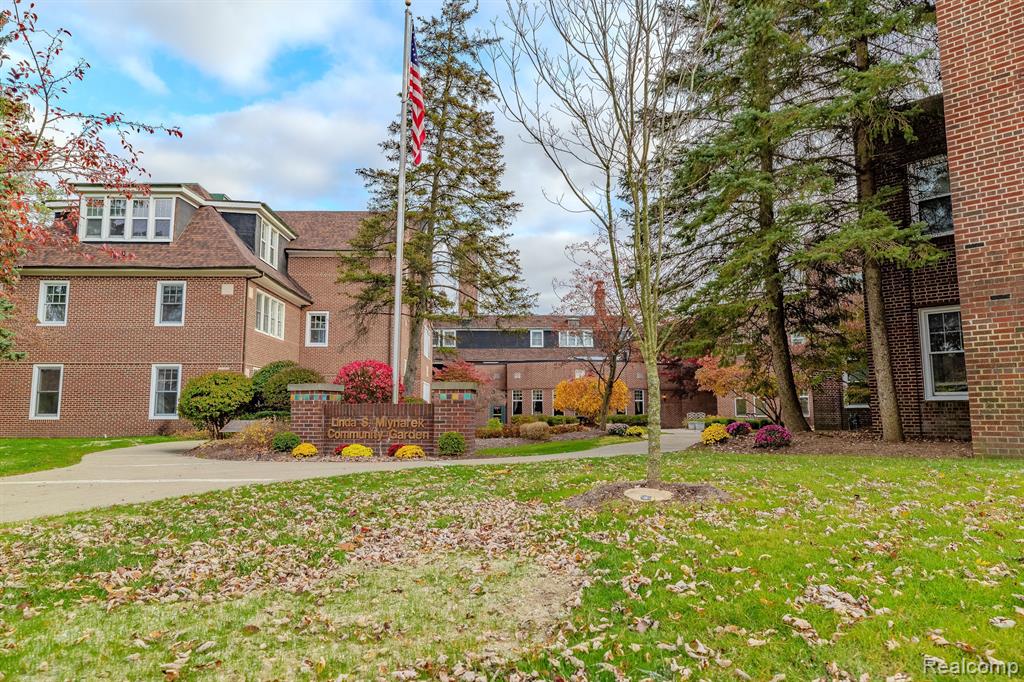 21334 MULBERRY Court, 50, Farmington Hills, MI 48336 — Photo 28