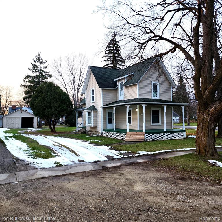 315 N MAIN Street SW, Capac, MI 48014 — Photo 2