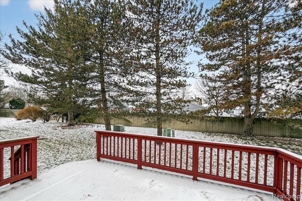 42689 Jason Court, 107, Sterling Heights, MI 48313 — Photo 39