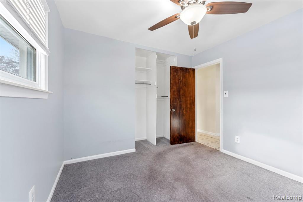 12822 Johanna Court, Riverview, MI 48193 — Photo 16