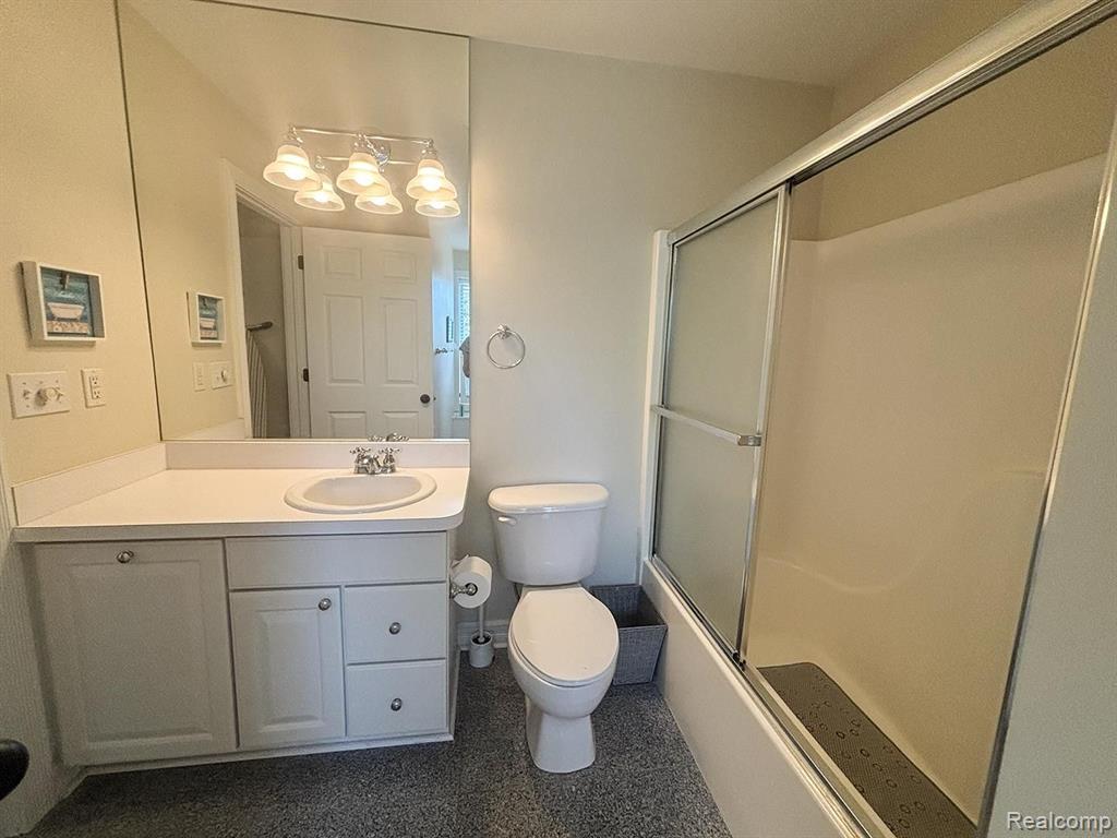 5850 WESTWOOD Drive, Grand Blanc, MI 48439 — Photo 14