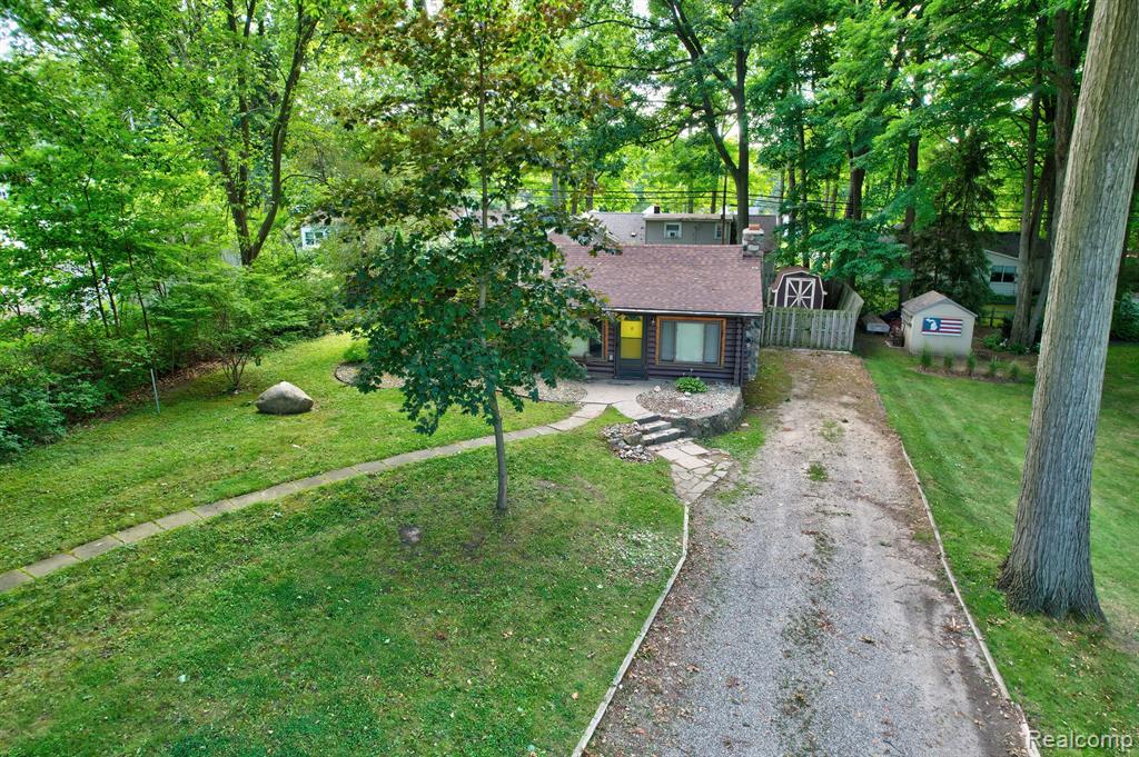 545 BANCROFT Street, Imlay City, MI 48444 — Photo 46