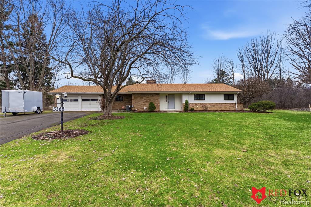 5368 Oaktree Court, Flint, MI 48532 — Photo 3