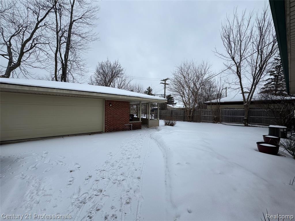 6327 Merriman Road, Garden City, MI — Photo 8