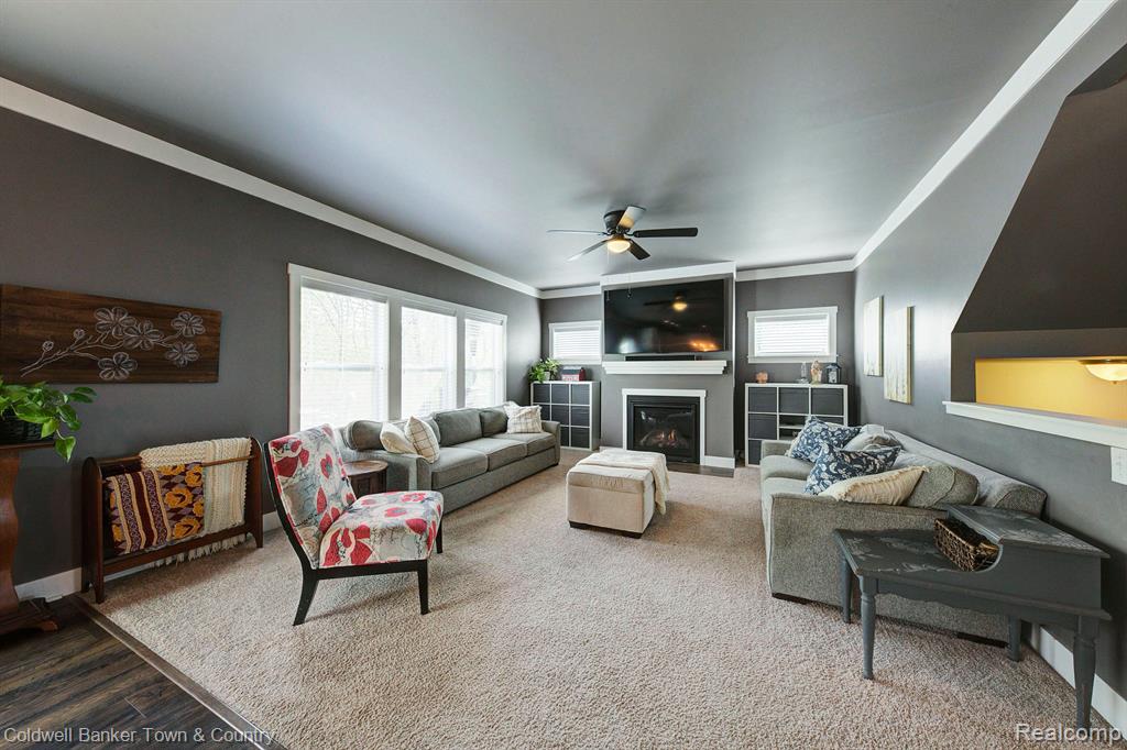 5515 BRILLIANT Circle, Howell, MI 48855 — Photo 6