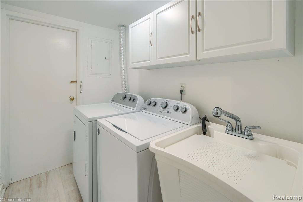 29780 City Center Drive, 3, Warren, MI 48093 — Photo 27