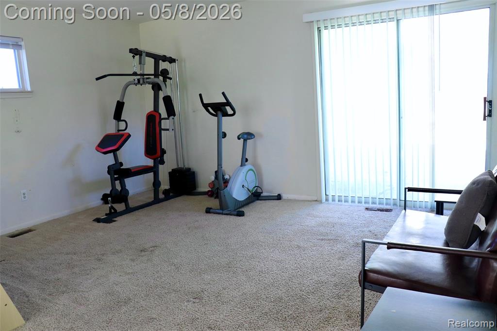 1930 Chelan Street E, Flint, MI 48503 — Photo 33