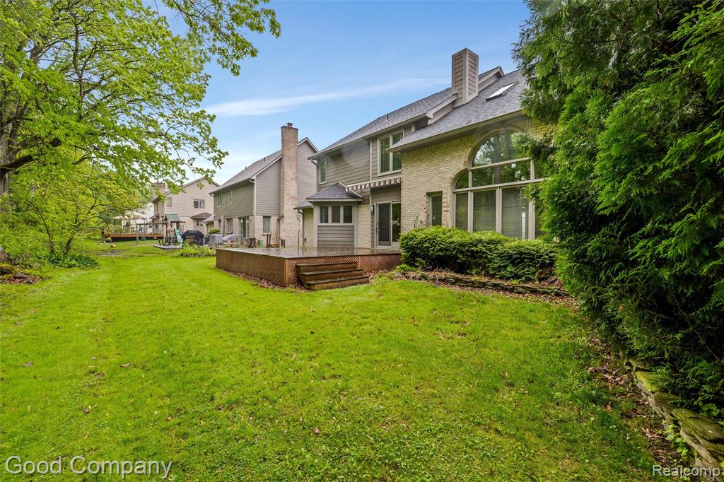 5893 CHRISTINA Drive, West Bloomfield, MI 48324 — Photo 58