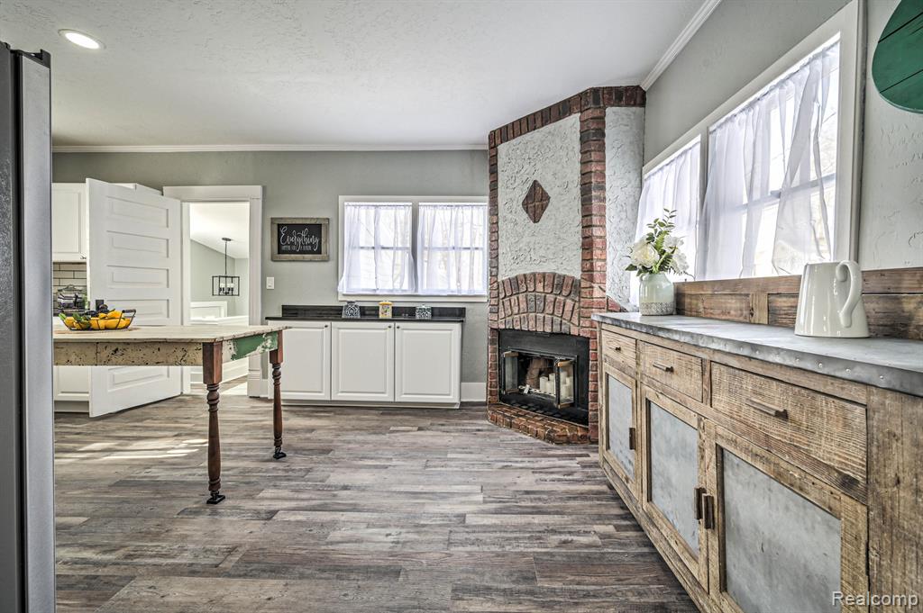 602 S BROAD Street, Holly, MI 48442 — Photo 15