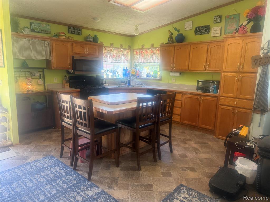 5716 Falkenbury Road, North Branch, MI 48461 — Photo 26