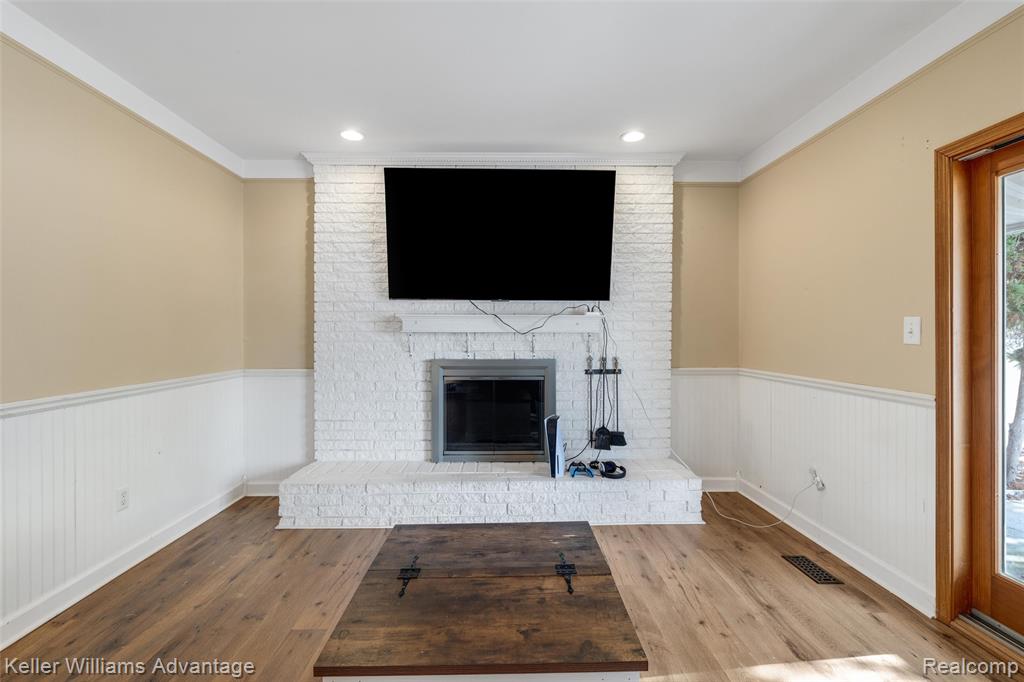 19071 Coachwood Road, Riverview, MI 48193 — Photo 14