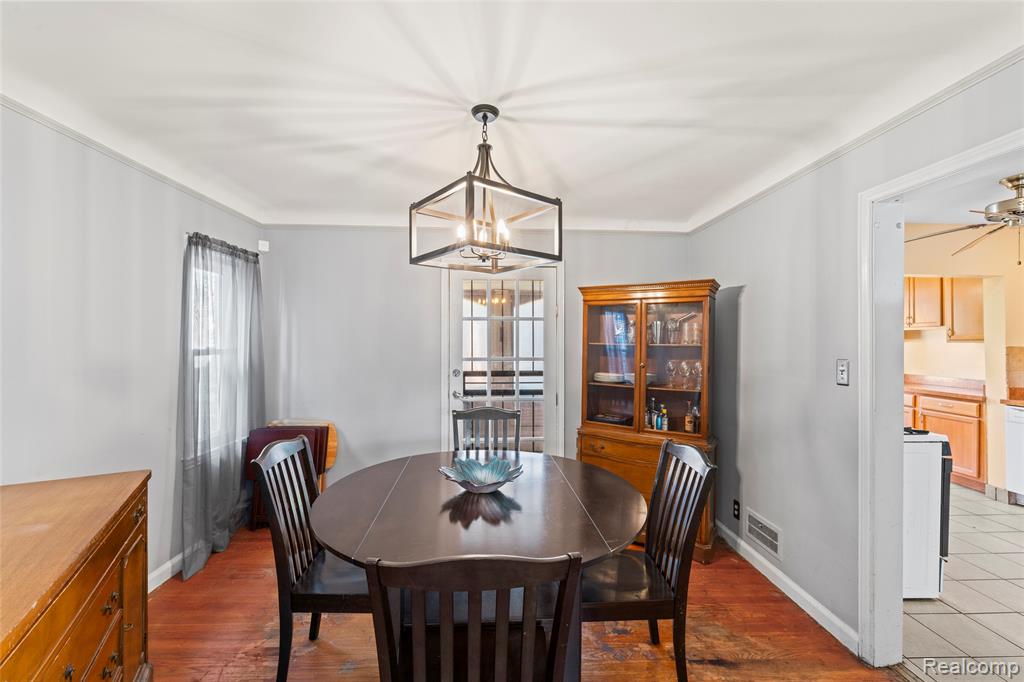 18300 Prairie Street, Detroit, MI 48221 — Photo 12