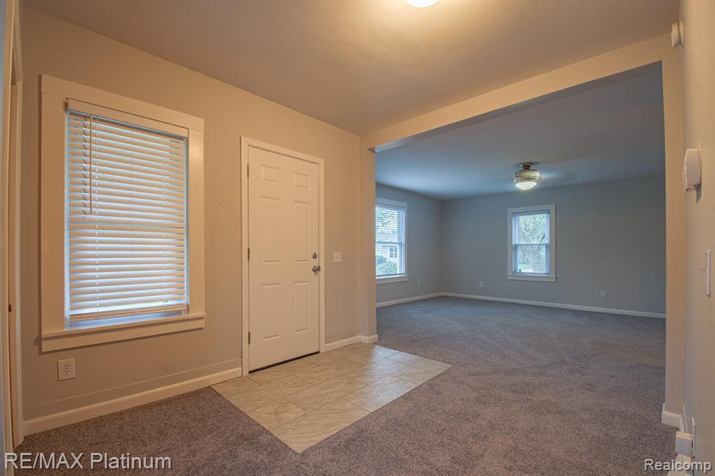 504 Front Street, Holly, MI 48442 — Photo 4