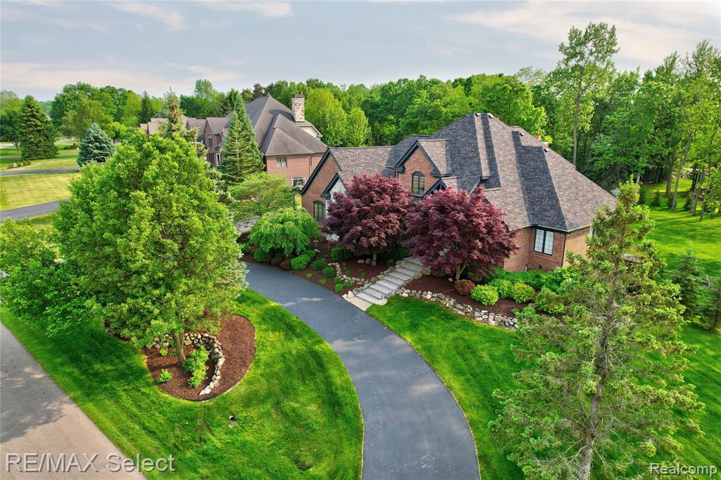 8320 MISTY, Grand Blanc, MI 48439 — Photo 6