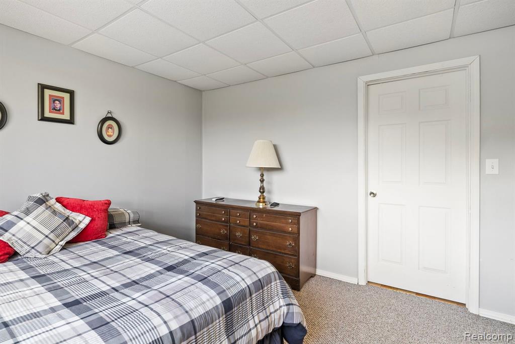 865 CRYSTAL Lane, Marysville, MI 48040 — Photo 44