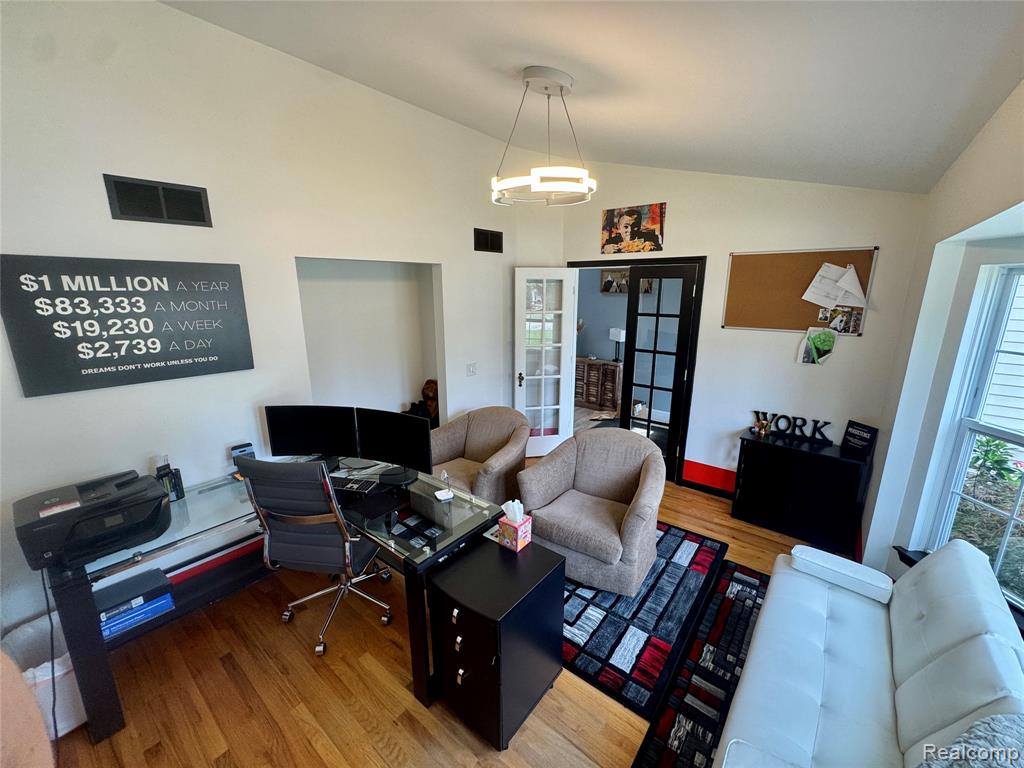 513 River Ridge Drive, Waterford, MI 48327 — Photo 19