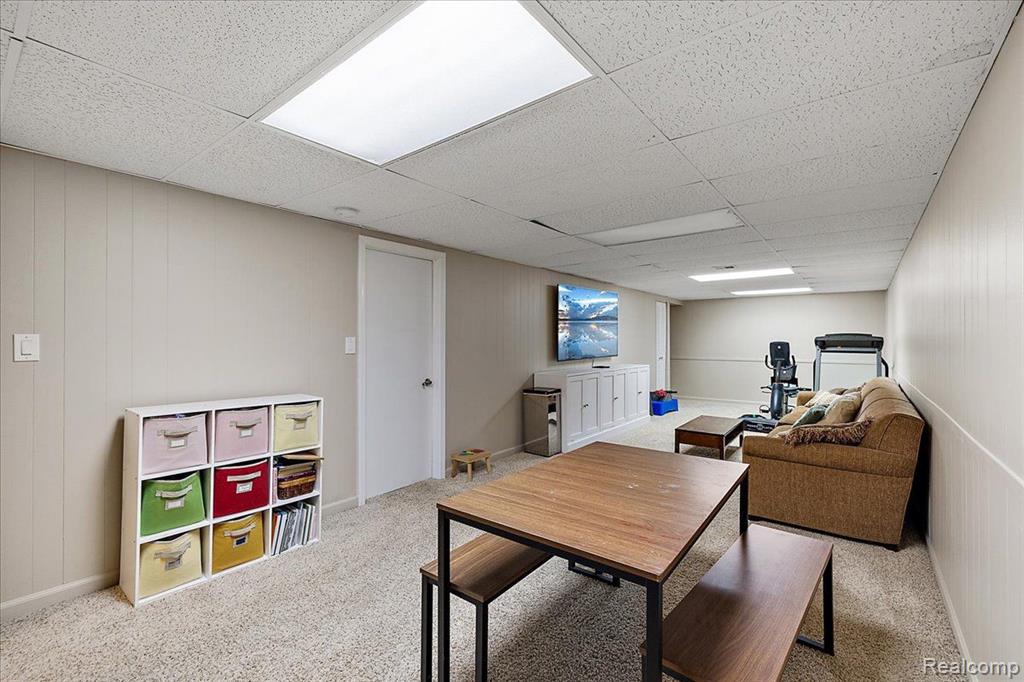 80 MAYWOOD Avenue, Bloomfield Hills, MI 48304 — Photo 31