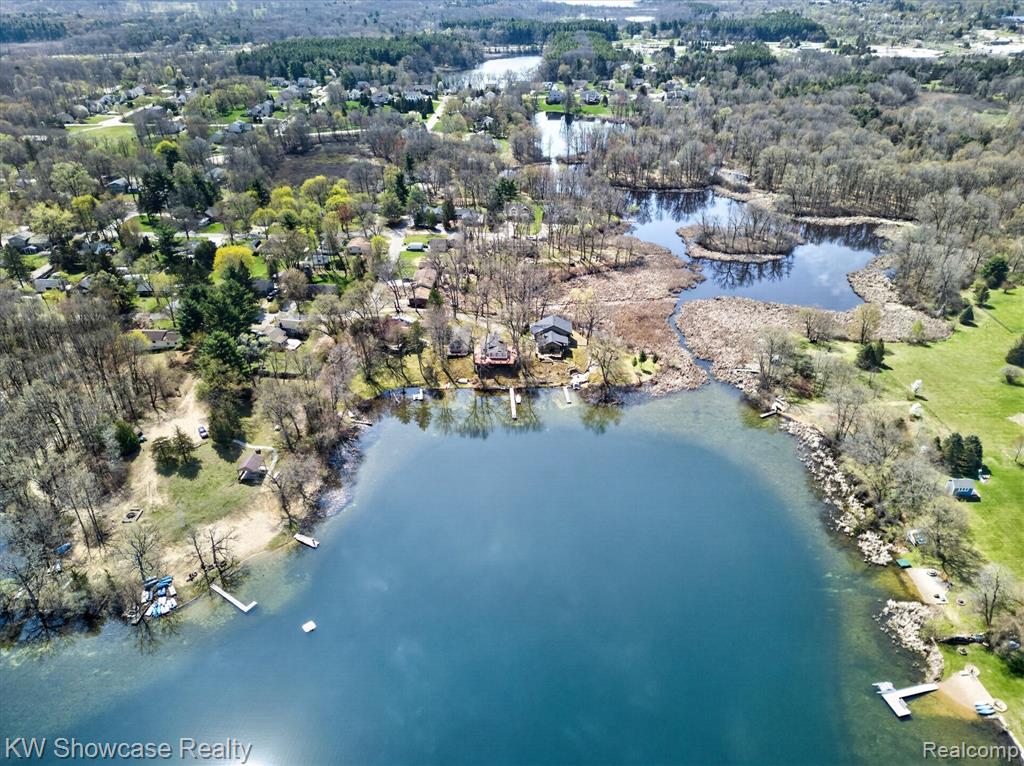 662 Tierney Avenue, Highland, MI 48356 — Photo 57