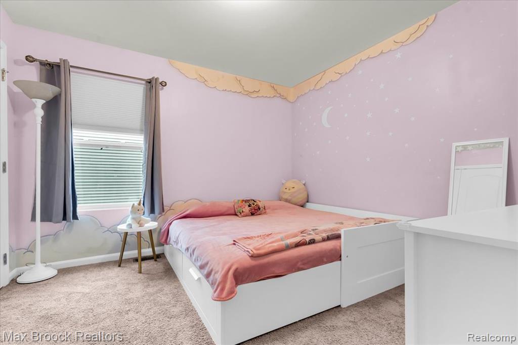 8401 Sharon Drive, White Lake, MI — Photo 29