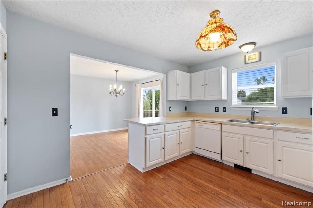 112 Turtle Trace, Pinckney, MI 48169 — Photo 14