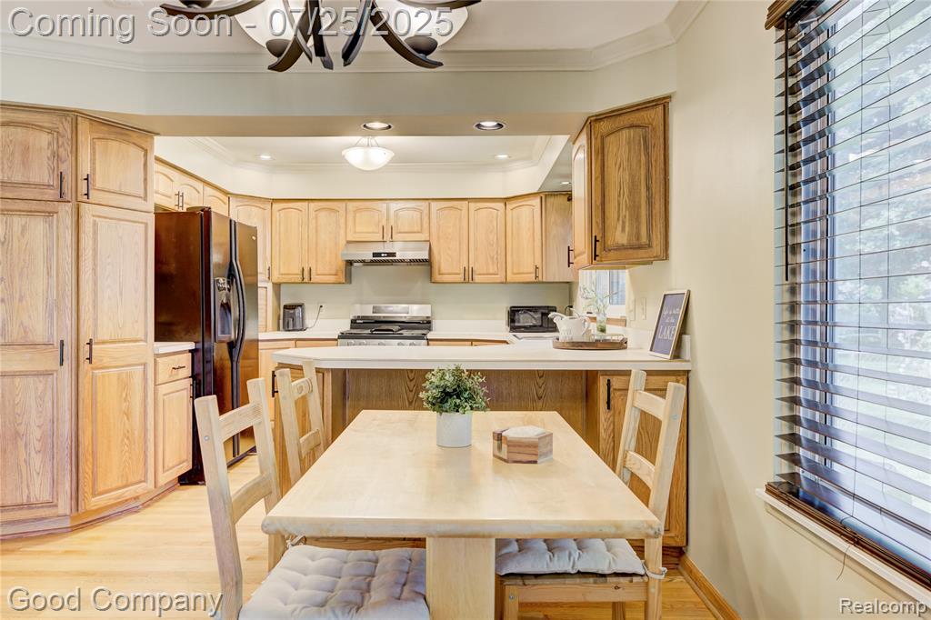 417 Merrimac Road, Canton, MI 48188 — Photo 10