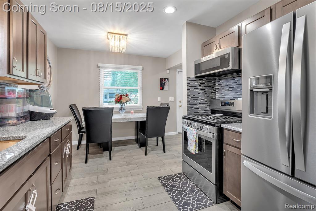 4102 Monroe Street, Dearborn Heights, MI 48125 — Photo 9