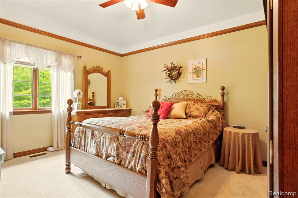 4800 Timberline Drive, Clyde, MI 48049 — Photo 18