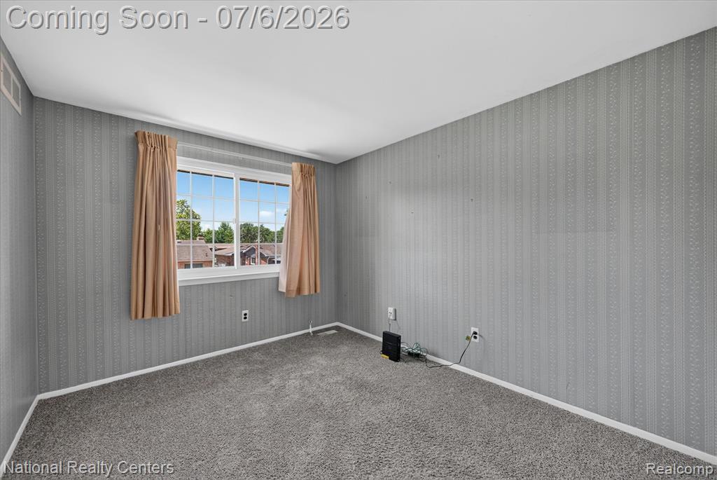 6611 Paul Revere Lane, Canton, MI 48187 — Photo 14