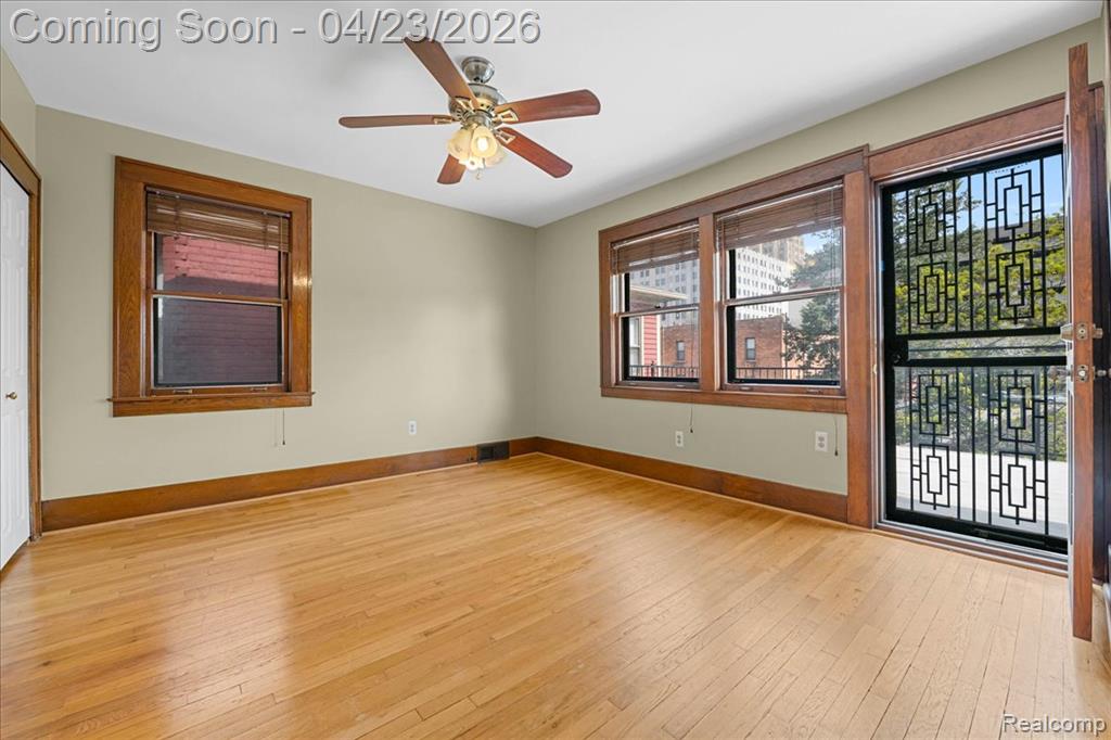 685 W Bethune Street, Detroit, MI 48202 — Photo 19