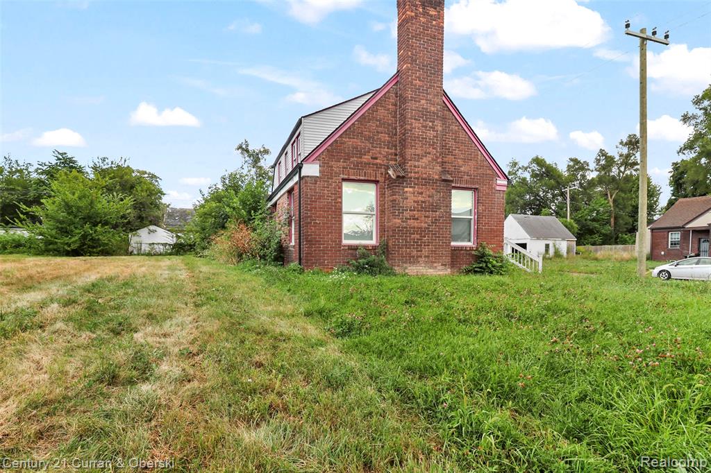 9300 Cheyenne Street, Detroit, MI 48228 — Photo 3
