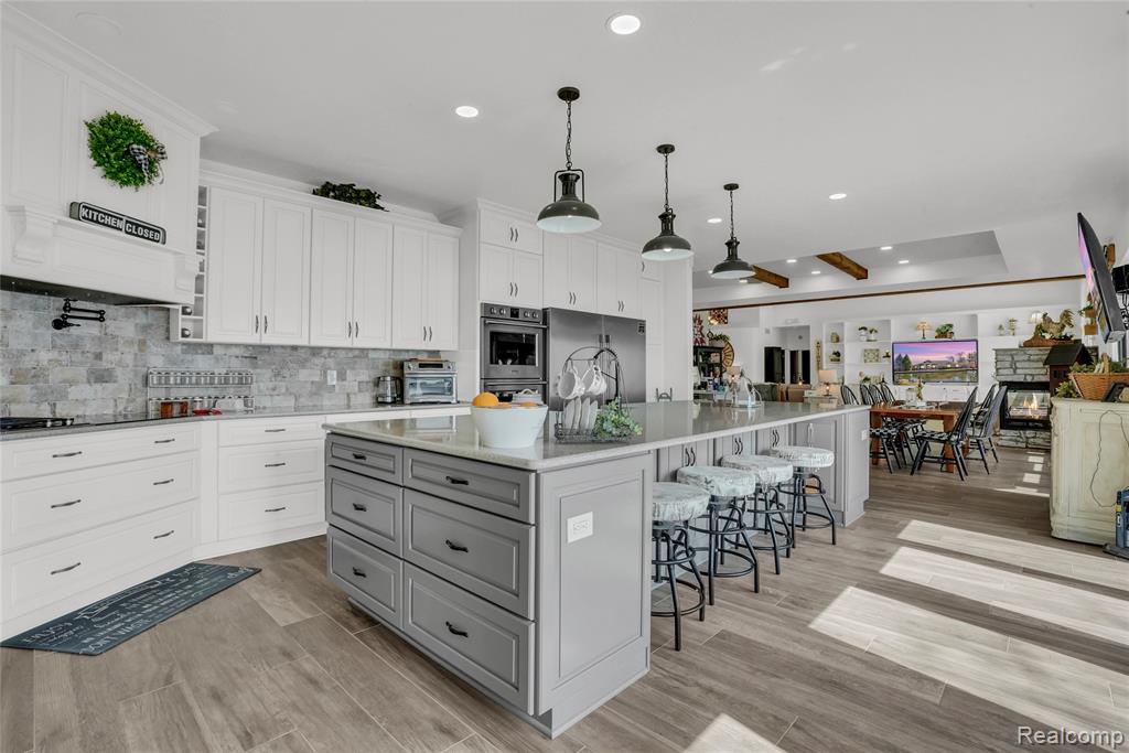 130 Whites Court, Houghton Lake, MI, 48629