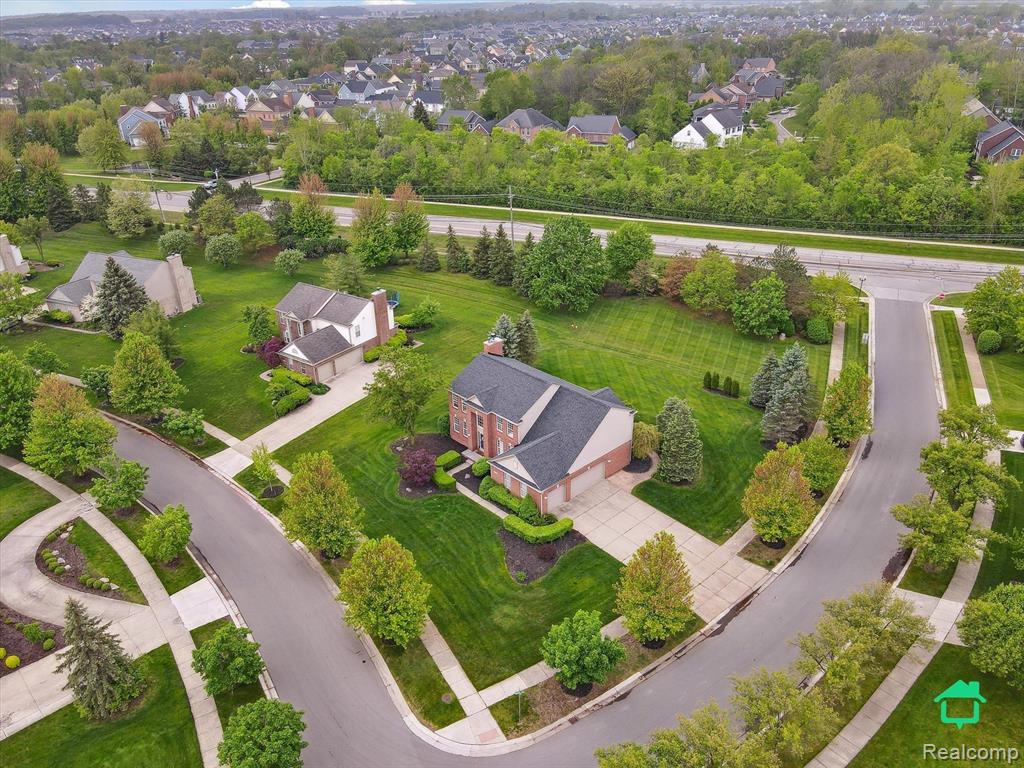 49110 MANHATTAN Circle, Canton, MI 48188 — Photo 43