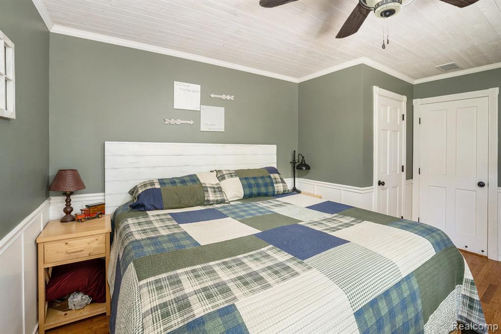 11100 Linden Road, Fenton, MI 48430 — Photo 12