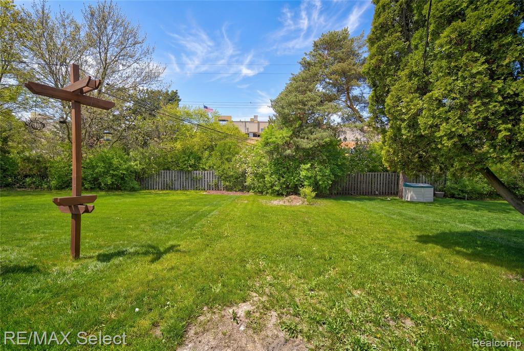 4020 Park Forest Drive Drive, Flint, MI 48507 — Photo 22