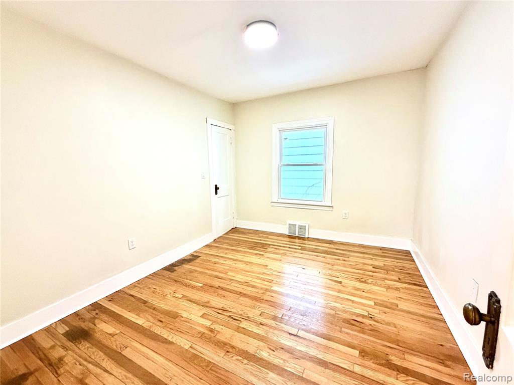 2256 Tuxedo Street, Detroit, MI, 48206