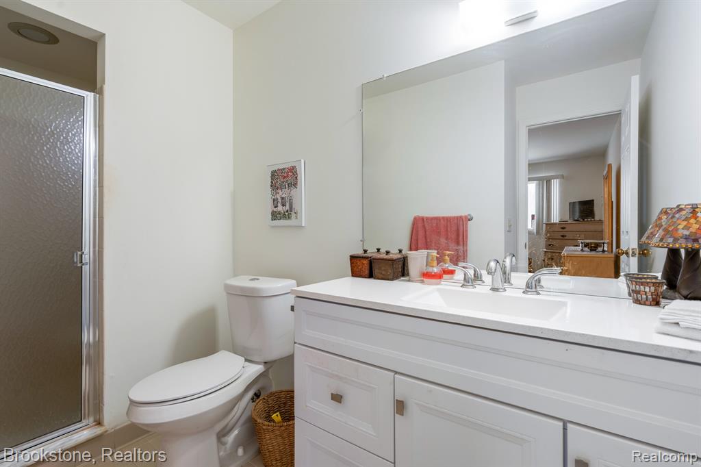 41505 Clinton Grove Drive, Clinton Twp, MI 48038 — Photo 18