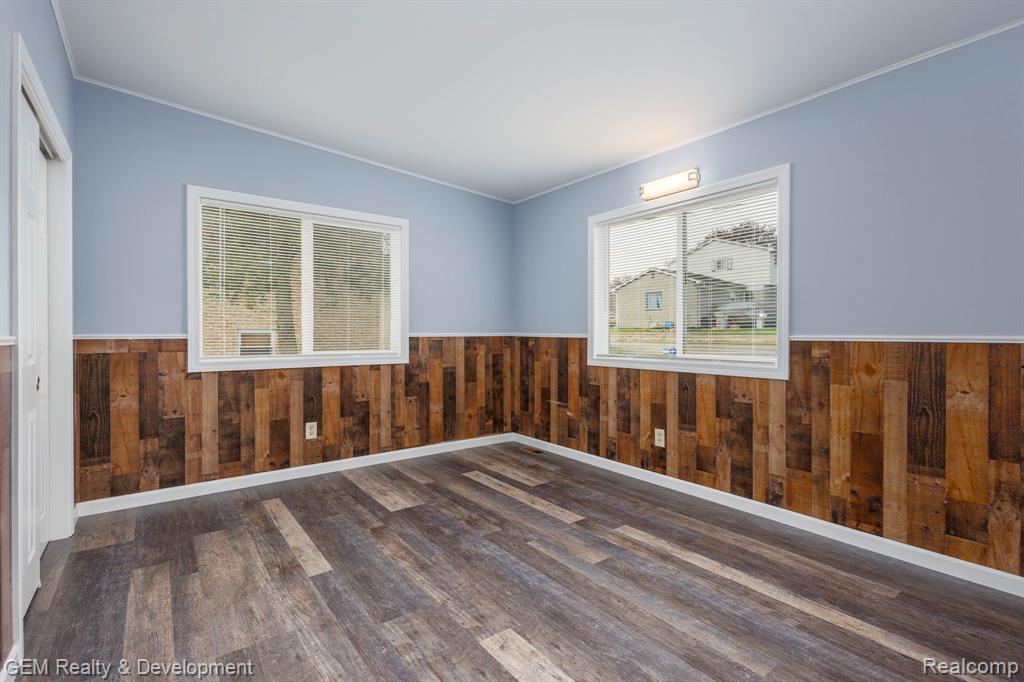 8081 Granada Avenue, Brighton, MI 48114 — Photo 26