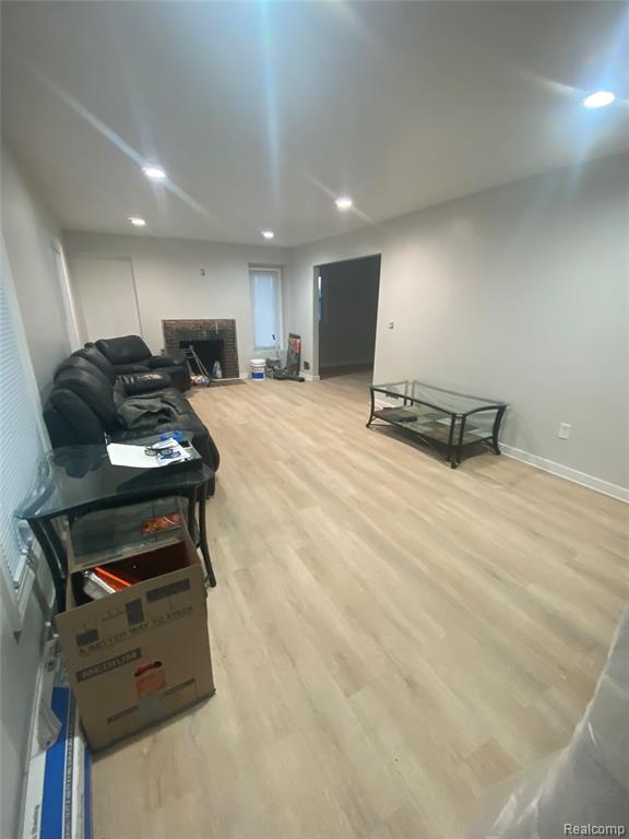 5594 Greenway Street, Detroit, MI 48204 — Photo 8