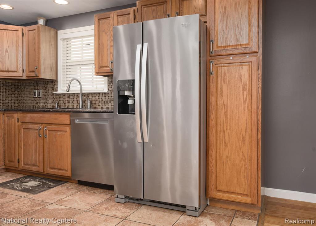 402 N West Street, Royal Oak, MI 48067 — Photo 13