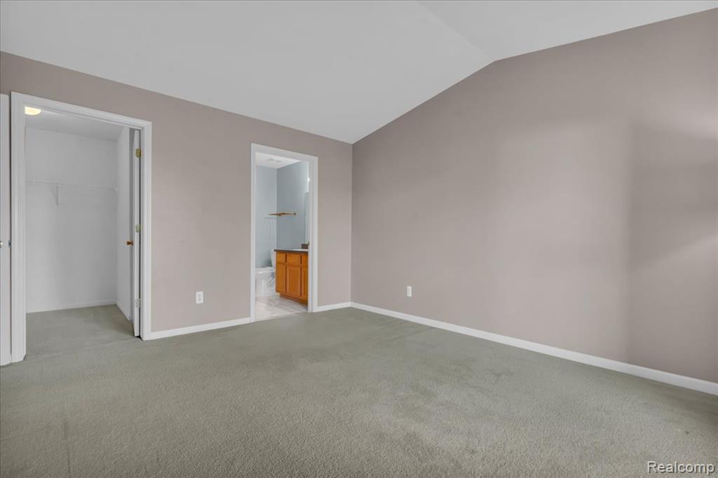 51641 Hale Lane, Chesterfield, MI — Photo 15