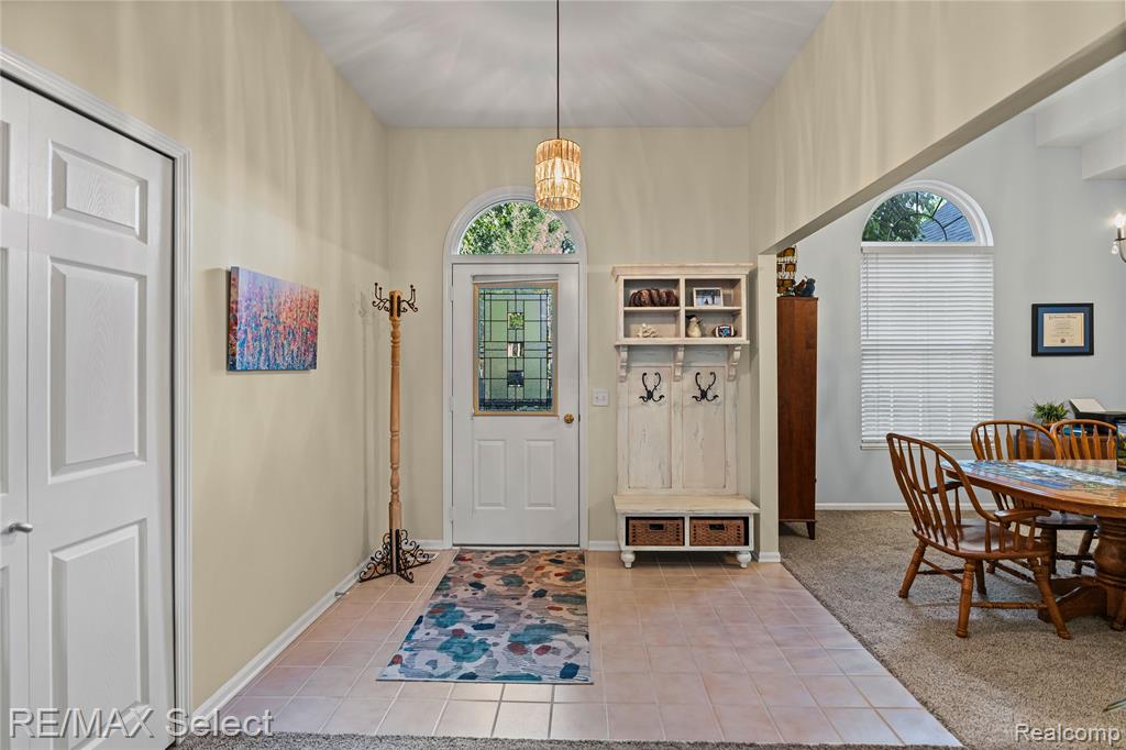 4278 Springwood Court, Fenton, MI 48430 — Photo 11